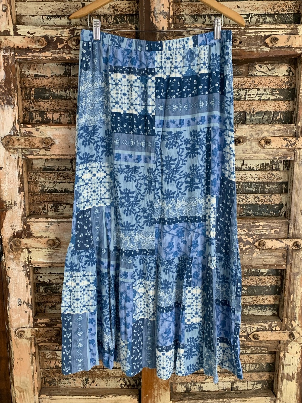 Frye Blue Patchwork Floral Boho Tiered Maxi Skirt Country Western Cottagecore, M - Picture 3 of 9